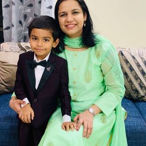 Meet your Posher, Jyotsna